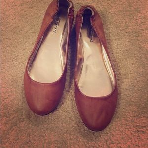 Cute never worn flats