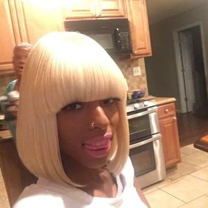 Meet your Posher, Chanell