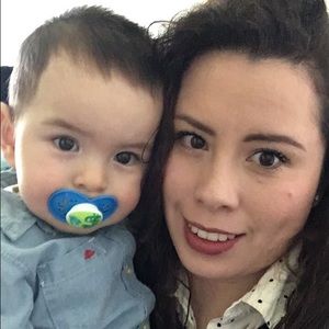 Meet your Posher, Danika