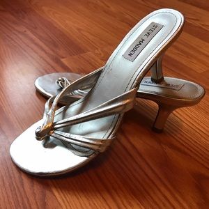 Steve Madden Kitten Heel sandal