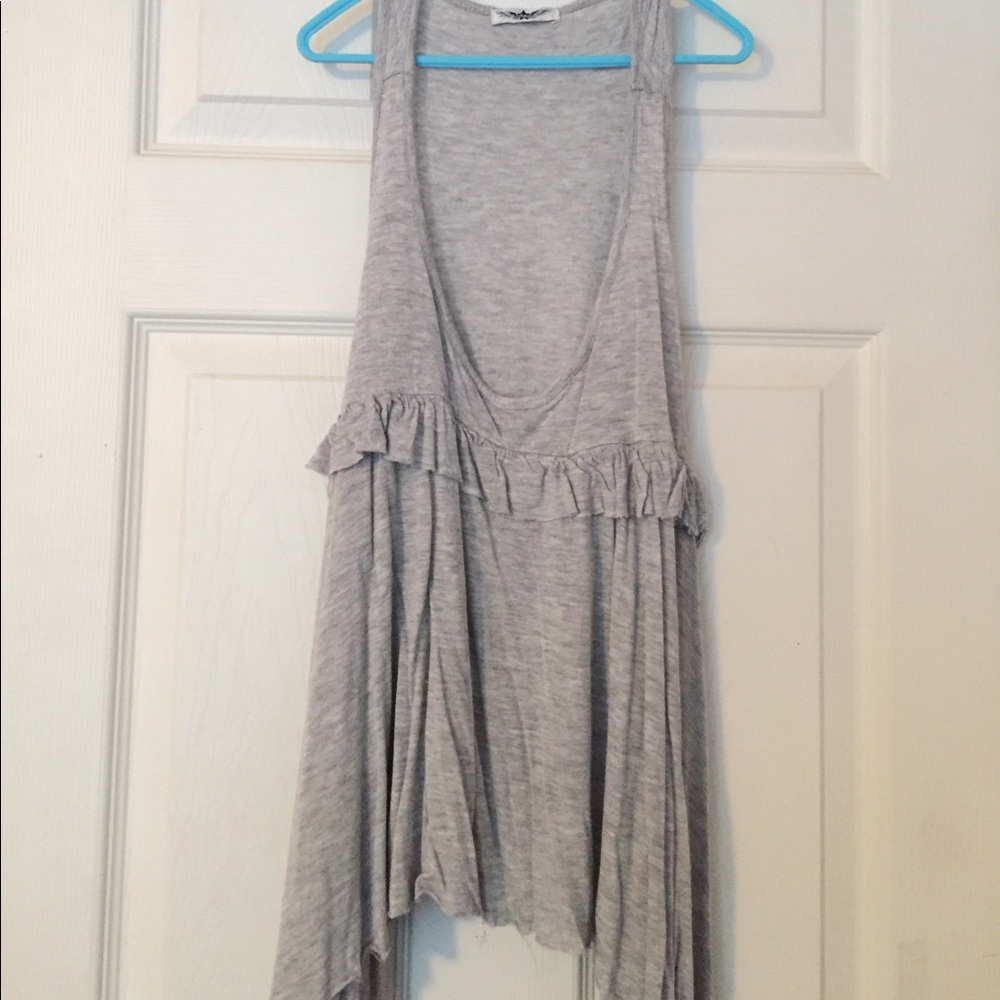 Grey tank