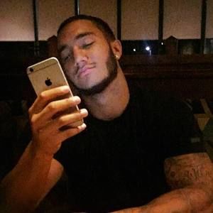 Meet your Posher, Hunter