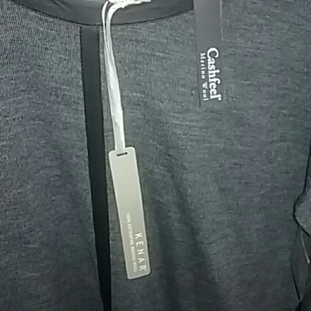 Soft grey and black accent top - Picture 3 of 3