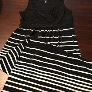 Women's L Chaps V Neck, Sleeveless Maxi Dress