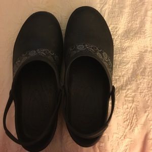 Croc mercy clogs