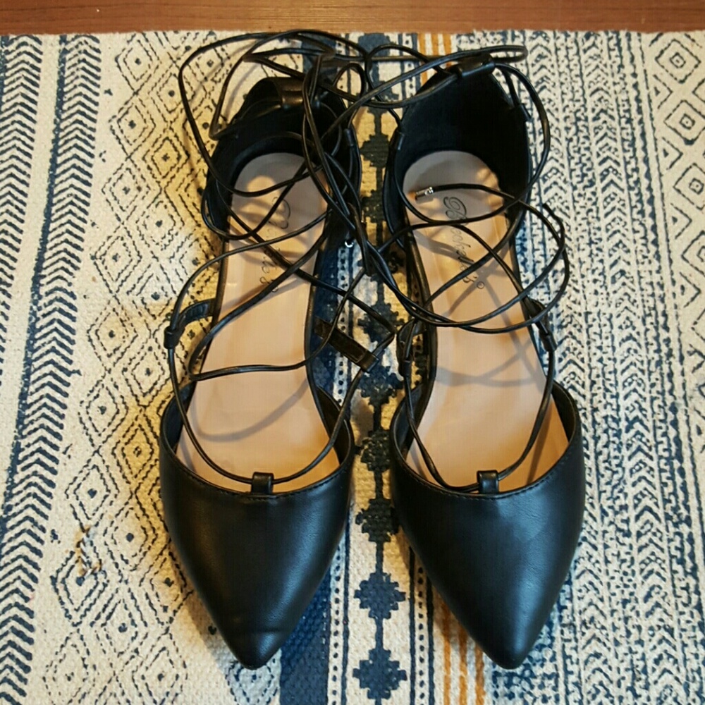 Black lace up flats