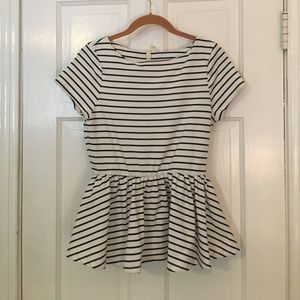 Shirt sleeve peplum top