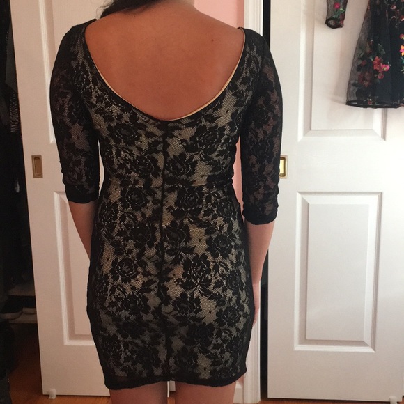NWOT Black lace sleeve dress - Picture 6 of 6
