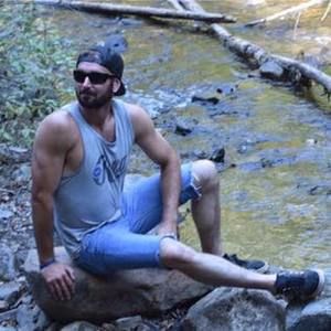 Meet your Posher, Dylan