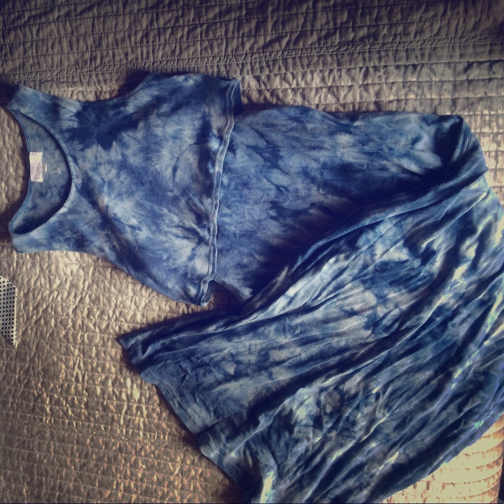 Blue tie die maxi NWOT