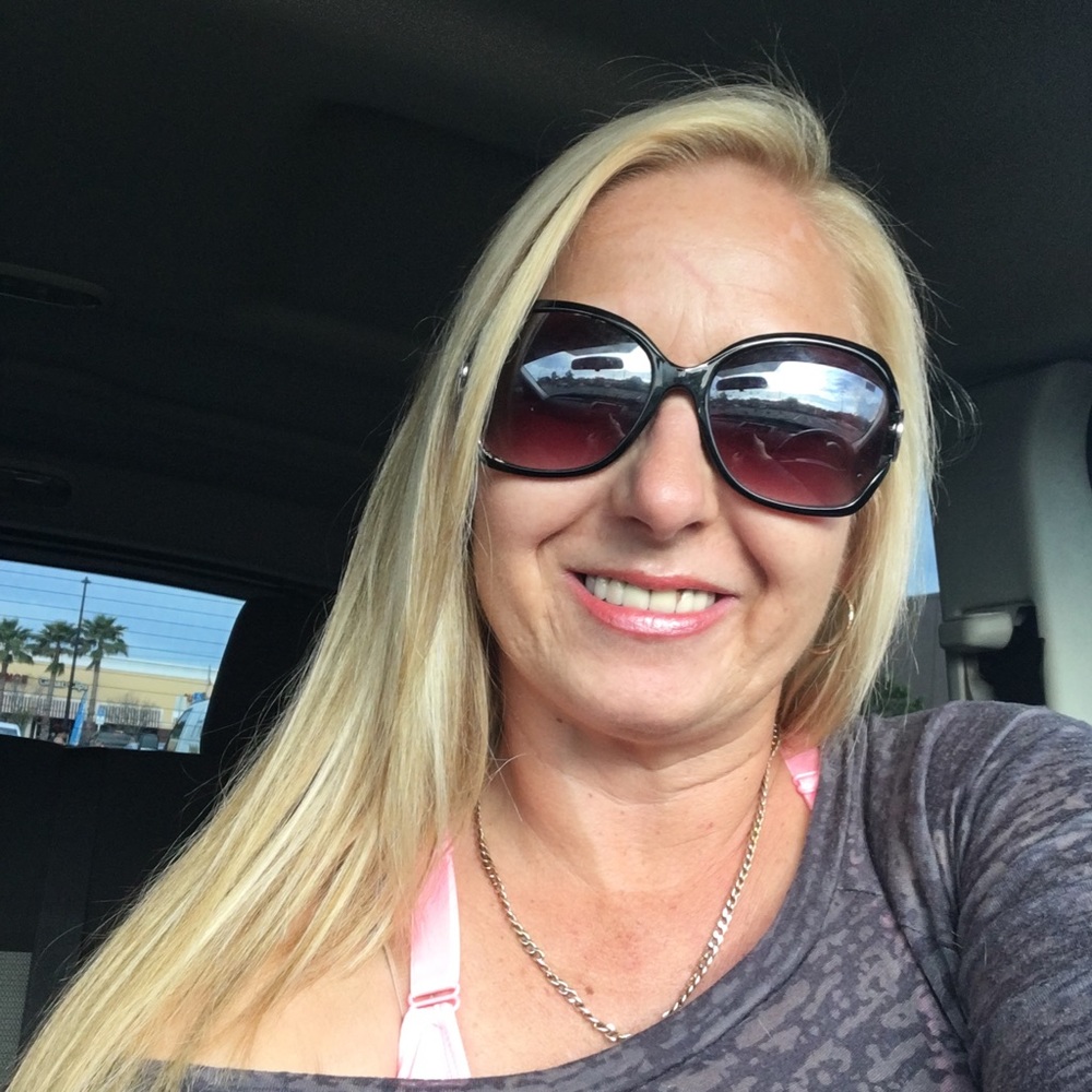 Meet your Posher, Lilian