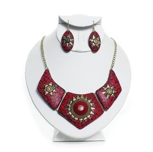 Queen Nefertiti Rudy Sun Necklace Set