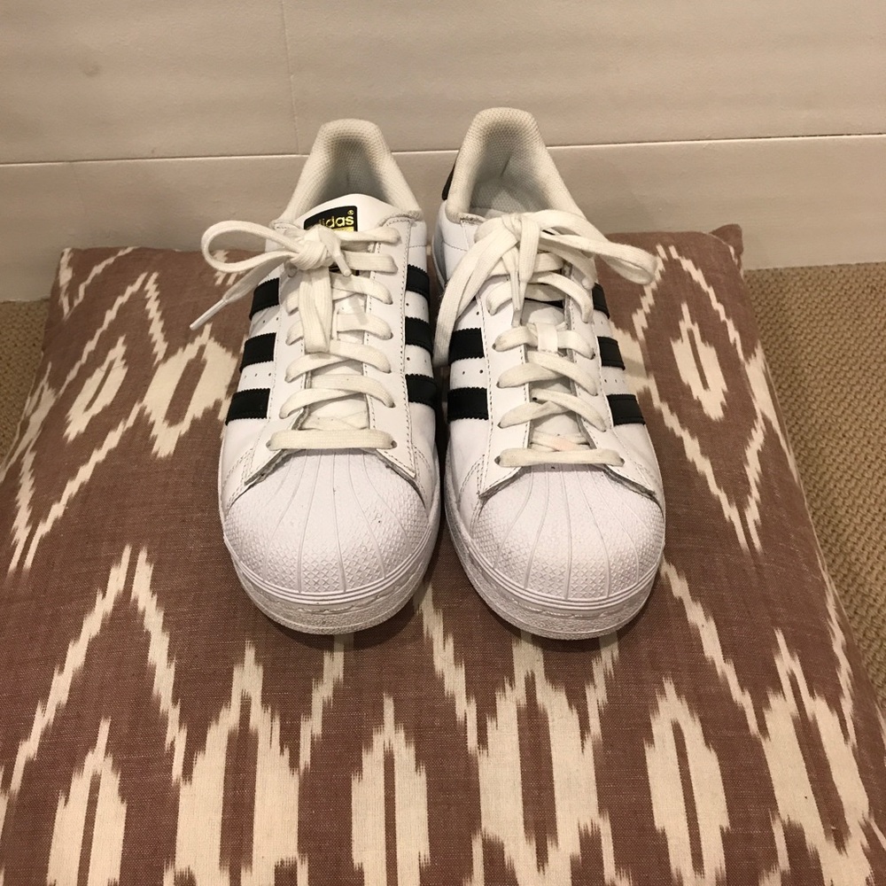 Adidas Superstars
