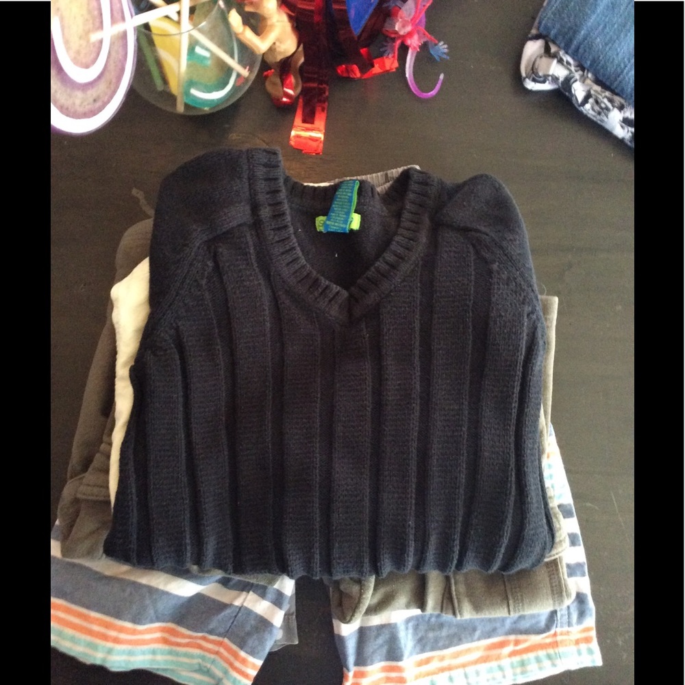 5 piece boys set. Size 3t