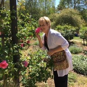 Meet your Posher, Alice