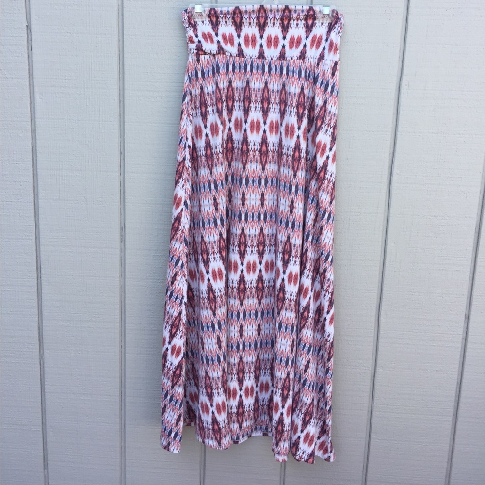 Maxi skirt