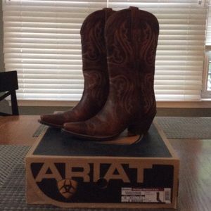 Ariat Heritage Western X Toe Vintage Carmel