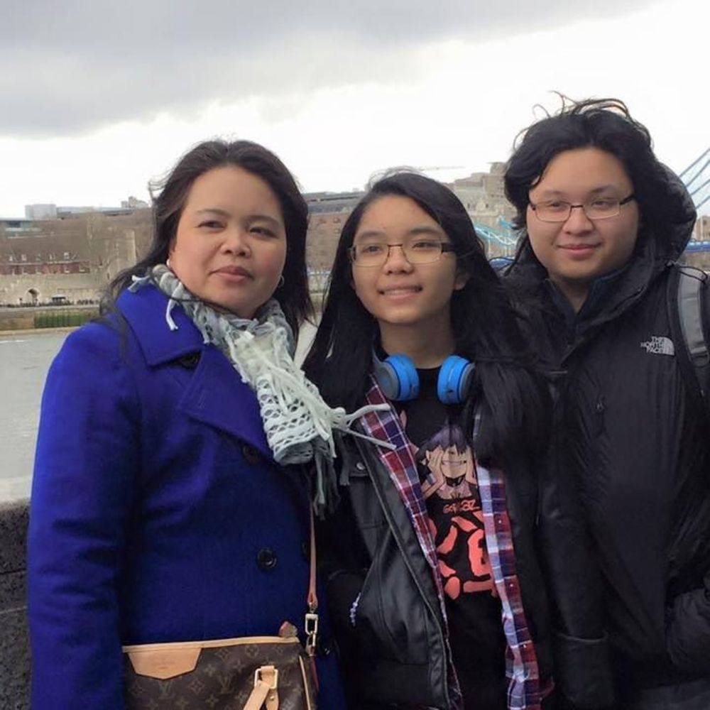 Meet your Posher, Marycris