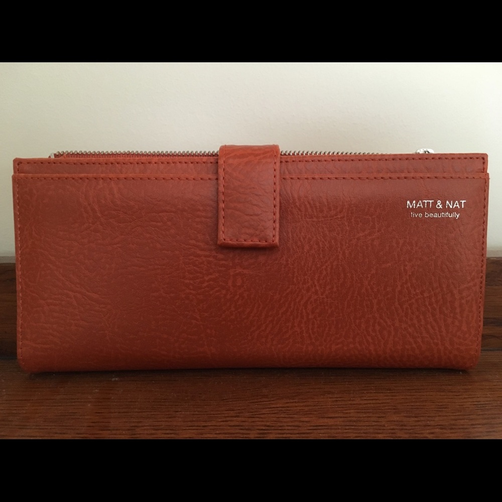 Matt & Nat vegan wallet - never used
