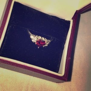 Helzberg diamonds ring 7 diamonds