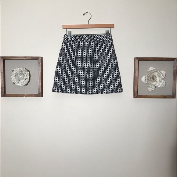 Express A-Line Mini Skirt - Picture 3 of 3