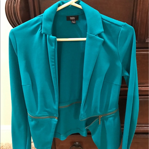 Zip Blazer - Picture 1 of 4