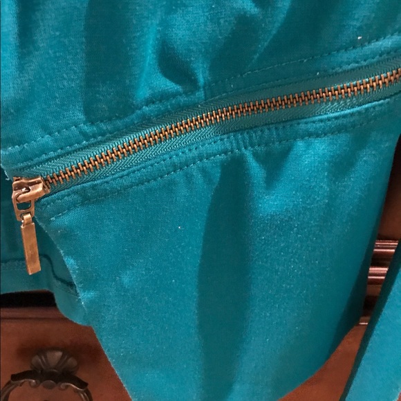 Zip Blazer - Picture 2 of 4