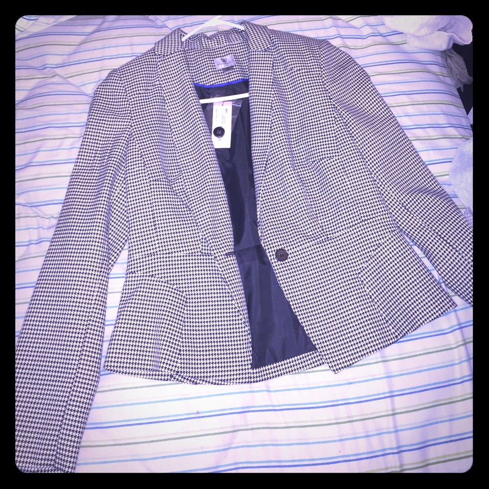 Worthington 8P Houndstooth Blazer