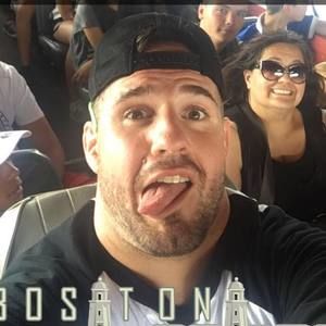 Meet your Posher, Tommy