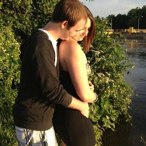 Meet your Posher, Caitlin