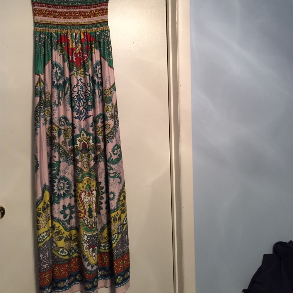 Like new strapless maxi