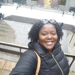 Meet your Posher, Denise