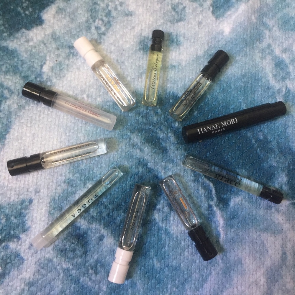 *SOLD on Mercari* Set of 10 Perfume Samples