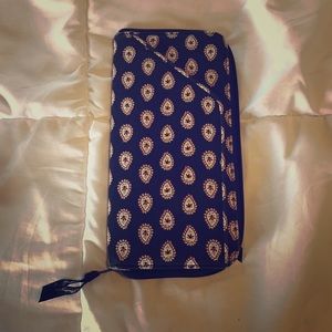 Vera Bradley passport and travel wallet.