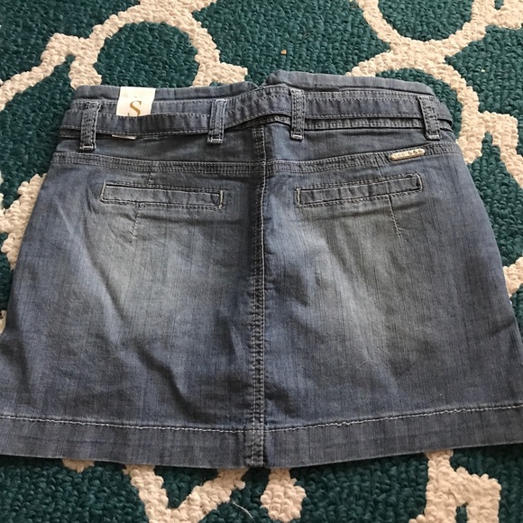 New with tags H&G skirt - Picture 3 of 4