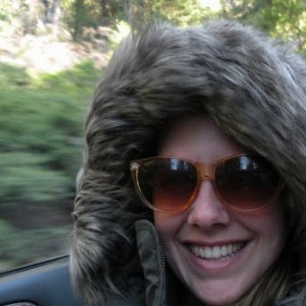 Meet your Posher, Lara