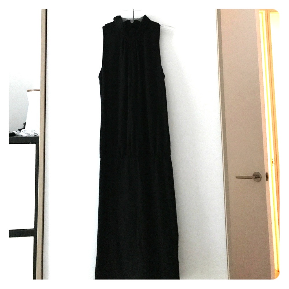 Theory Blouson Keyhole Dress