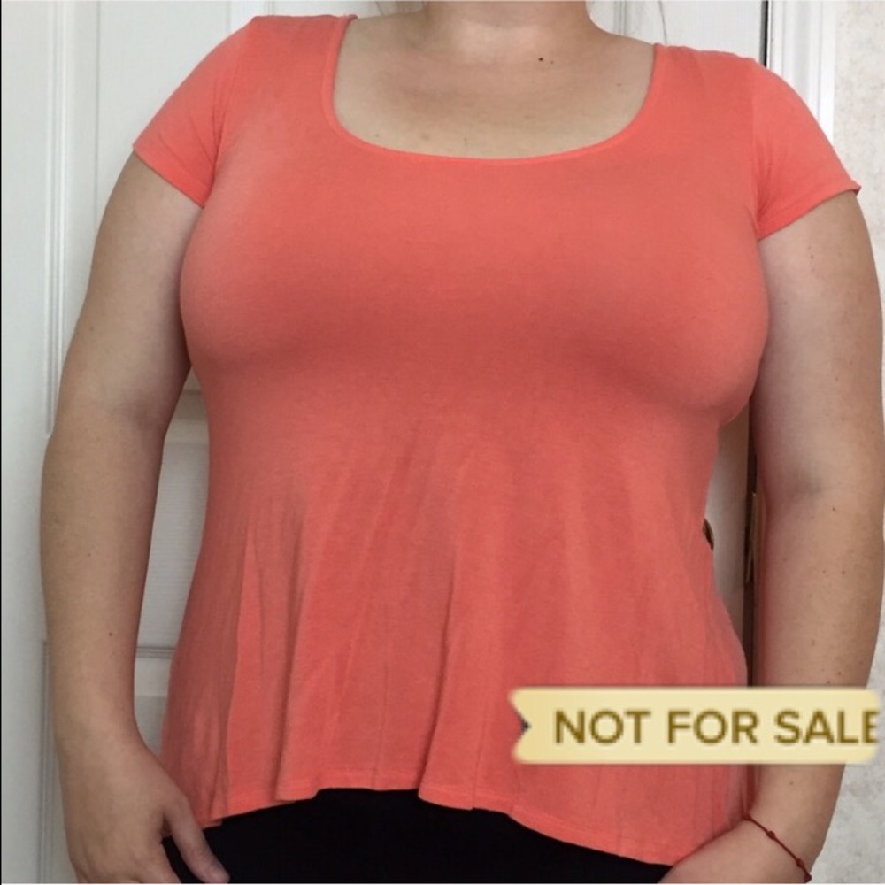 Orange T shirt