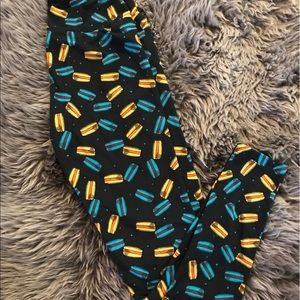 Lularoe OS Leggings ⭐️Brand New⭐️