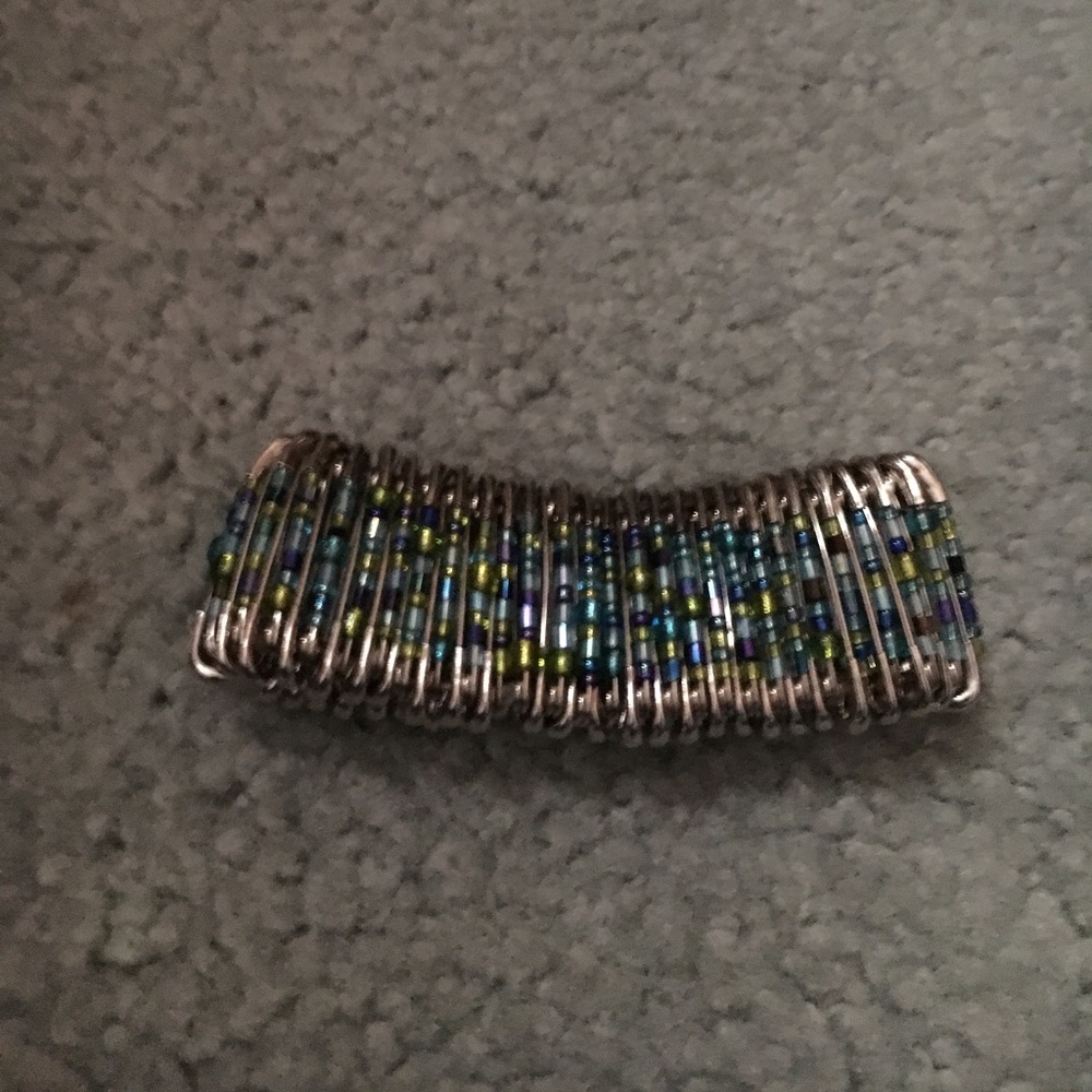 Safety pin bracelet