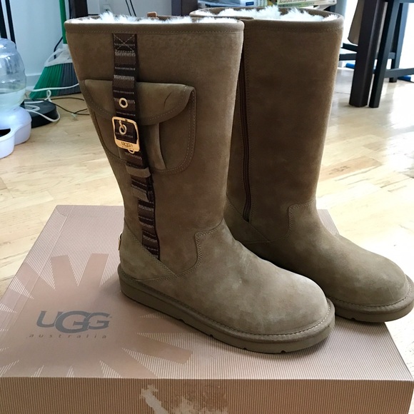 ugg boots with cargo pocket ugg boots with cargo pocket
