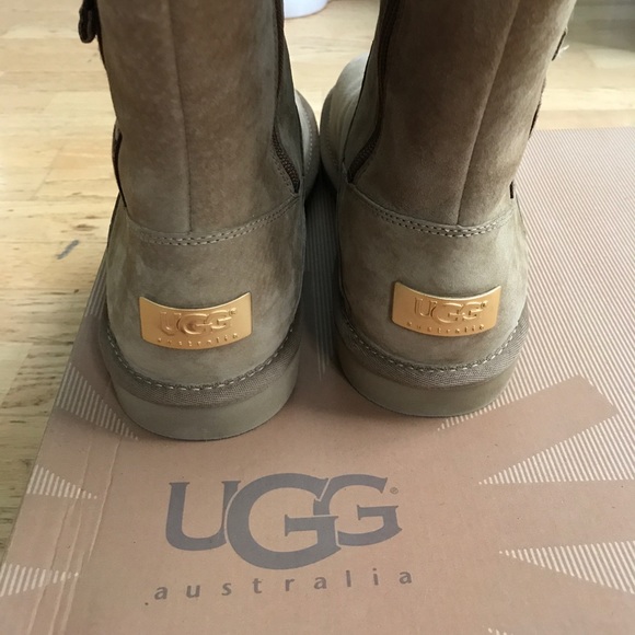 ugg boots with cargo pocket ugg boots with cargo pocket