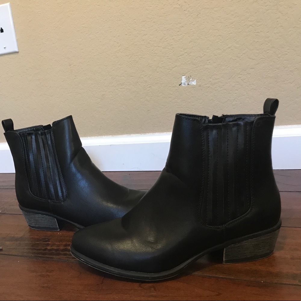 Booties - Picture 2 of 4