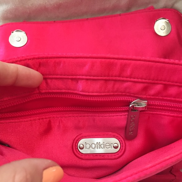 Botkier satin bag w/ chain strap - Picture 5 of 7