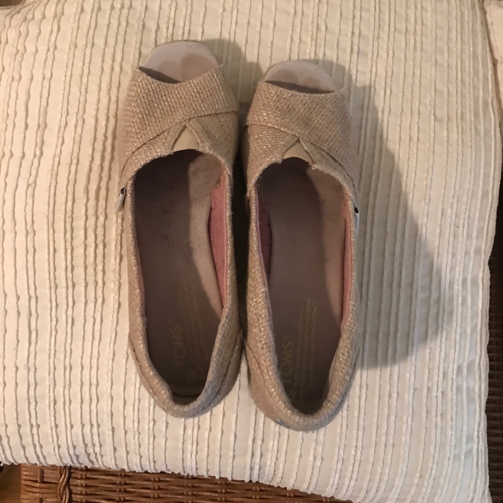 Toms Wedge Sandals