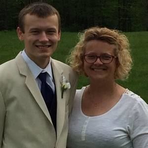 Meet your Posher, April