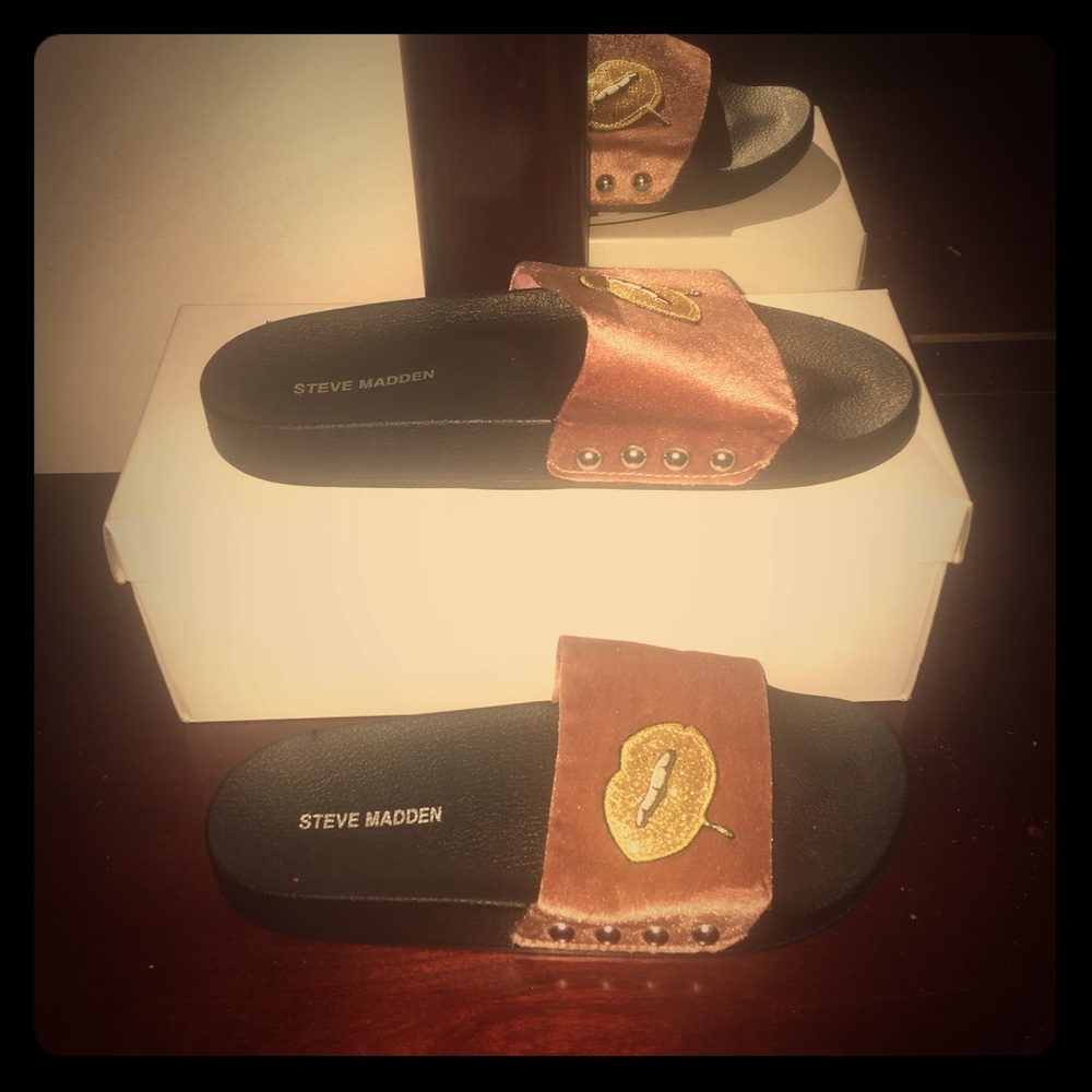 New season Steve Madden slides