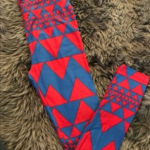 Lularoe OS Leggings ⭐️Brand New⭐️⭐️PRICE DROP!!⭐️