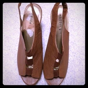 Short heel casual pump Madden Girl