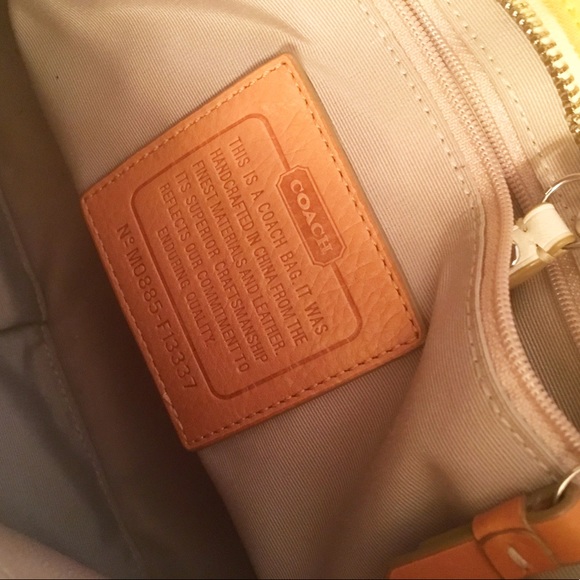 Yellow authentic COACH purse! Great condition! - Picture 4 of 4
